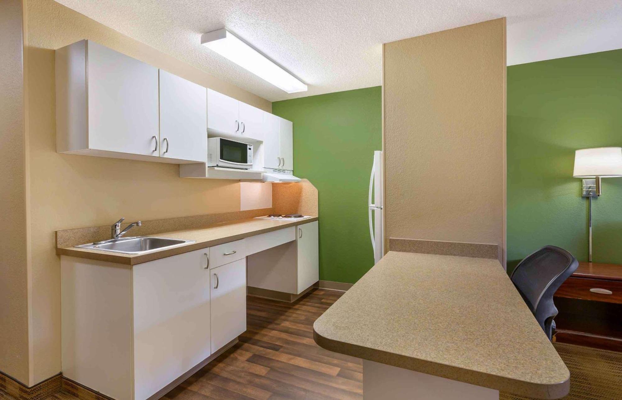 Extended Stay America Suites - Washington Dc Germantown Milestone Exteriör bild