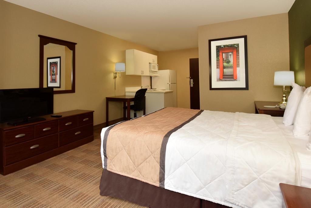 Extended Stay America Suites - Washington Dc Germantown Milestone Exteriör bild