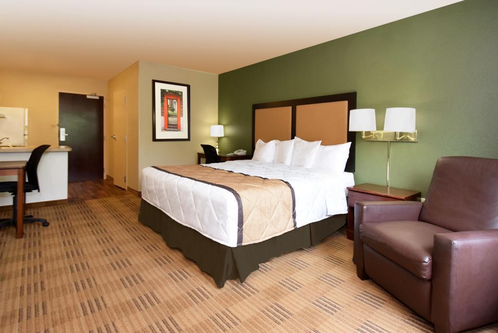 Extended Stay America Suites - Washington Dc Germantown Milestone Exteriör bild