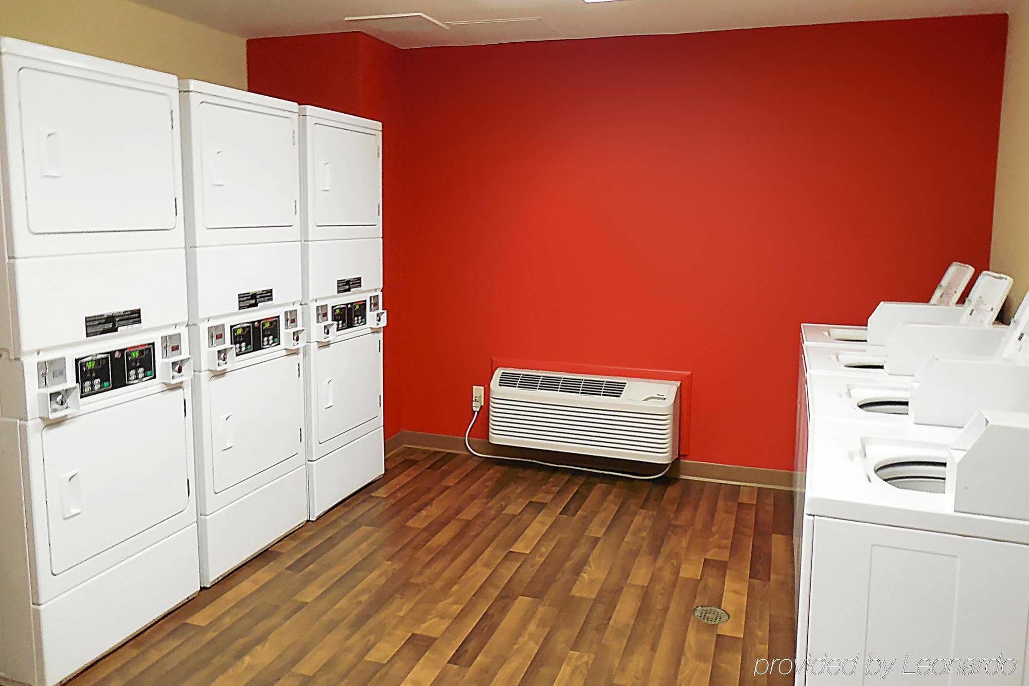 Extended Stay America Suites - Washington Dc Germantown Milestone Exteriör bild